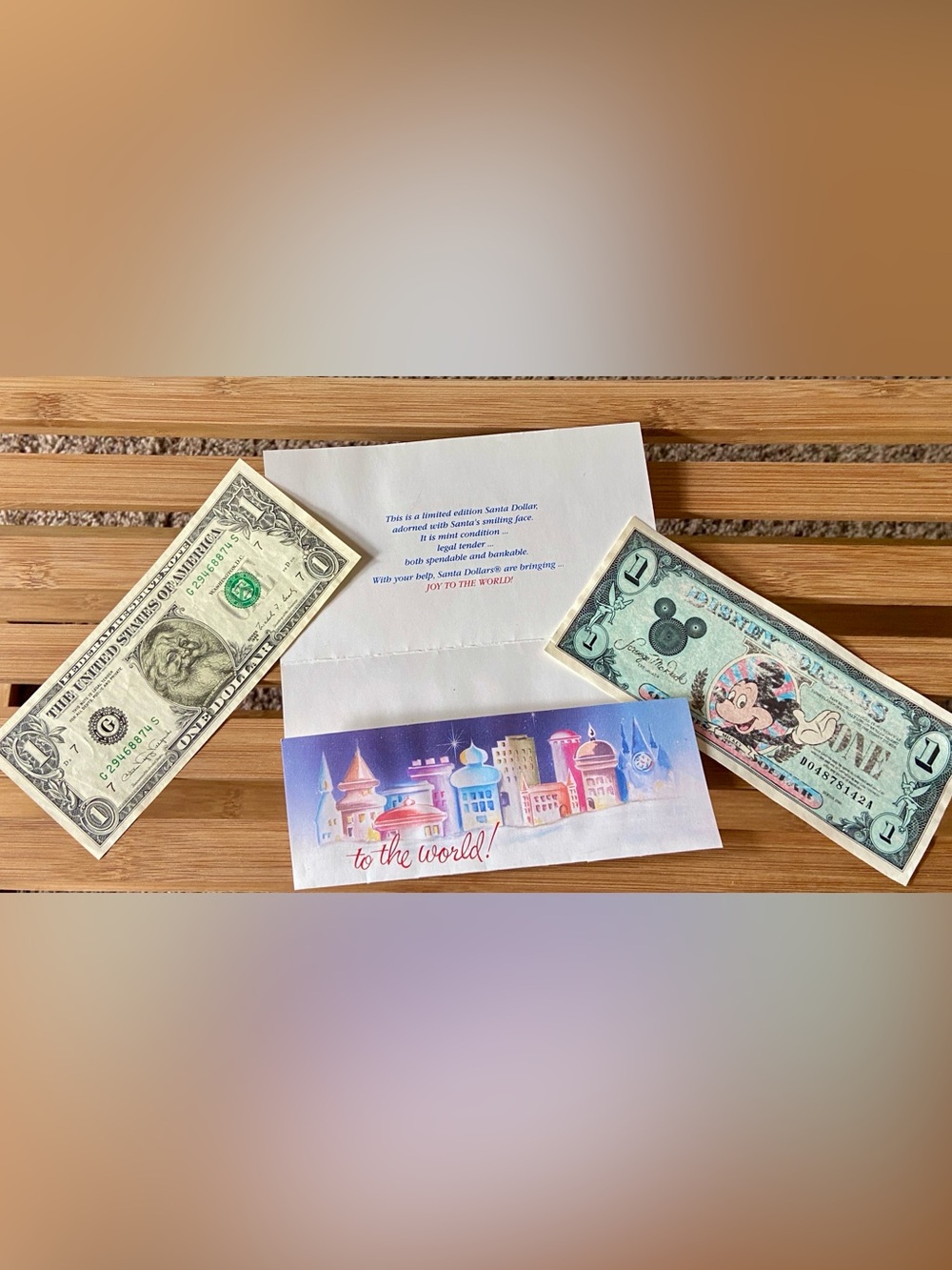 Authentic Santa Dollar(real Money $1) & Mickey🐭1$ Novelty Bill, good only @ DL!